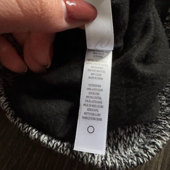 Plush | NWT Marled Fleece Lined Slouchy Beanie in Black/White - Picture 3 of 8